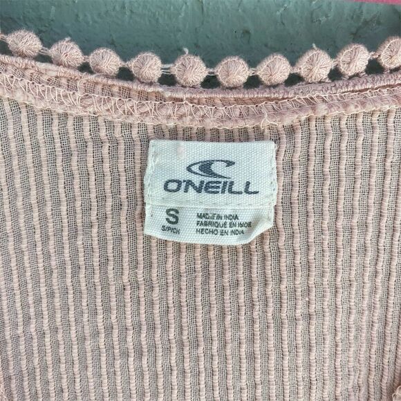 O'Neill Women's Pink Crochet Trim Textured Tank Top Size S Sleeveless - Picture 8 of 10